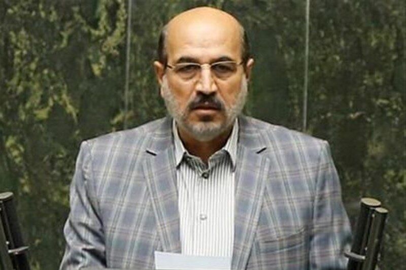 مردم برای واردات خودروی کارکرده از ارز موجود در خانه‌های خود استفاده کنند