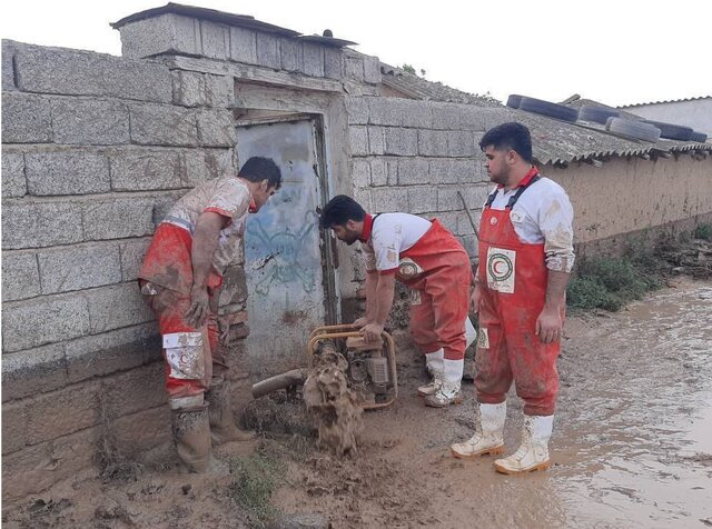 امداد رسانی به ۴۶۱ سیل‌زده سیستان و بلوچستان
