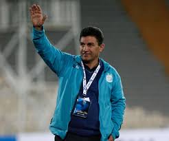  رزومه الهویی را بروند ببینند ، فعلا قرارداد نداریم